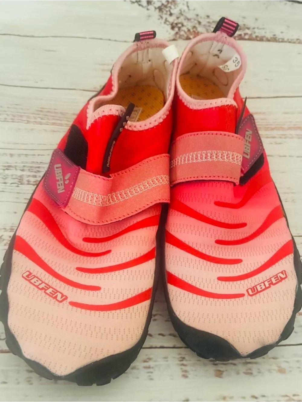 Ubfen Kids Girls Water Shoes - Pink/Red